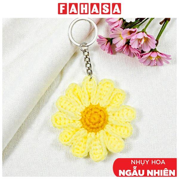 Móc Khoá Len Hoa Cúc - Màu Vàng (Nhụy Hoa Màu Ngẫu Nhiên)