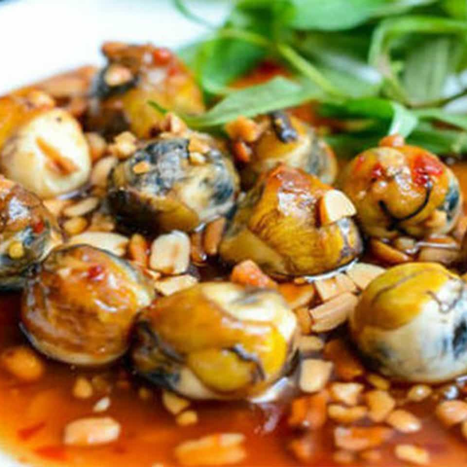 Trứng cút lộn-50 quả