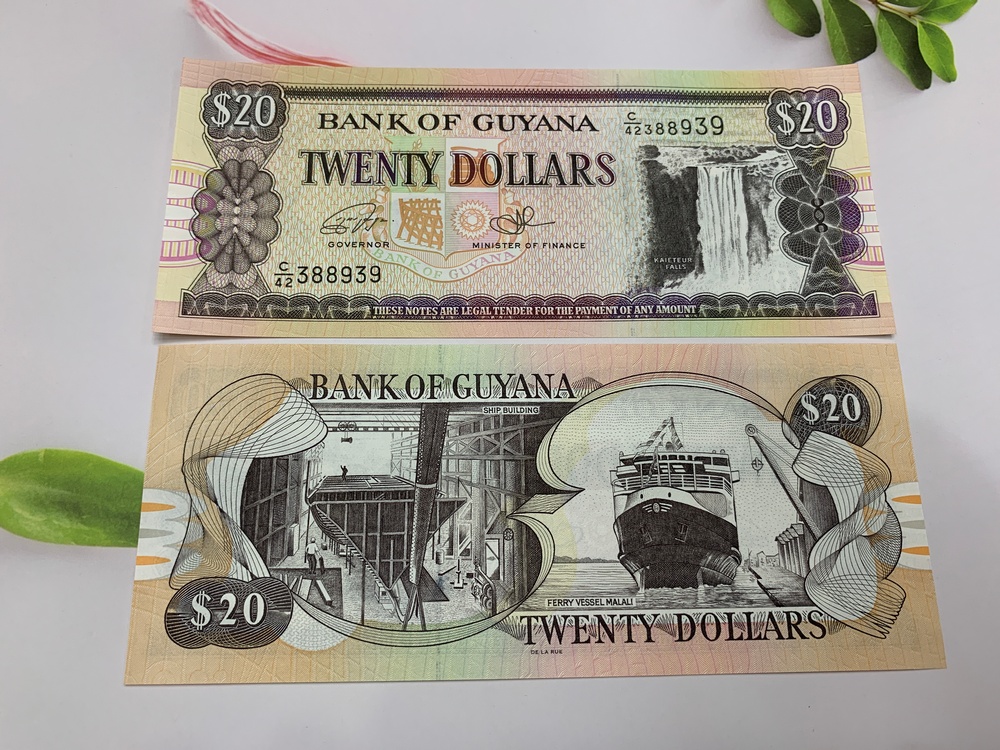 Tiền 20 Guyana cổ - ở châu Mỹ - tặng phơi nylon bảo quản tiền