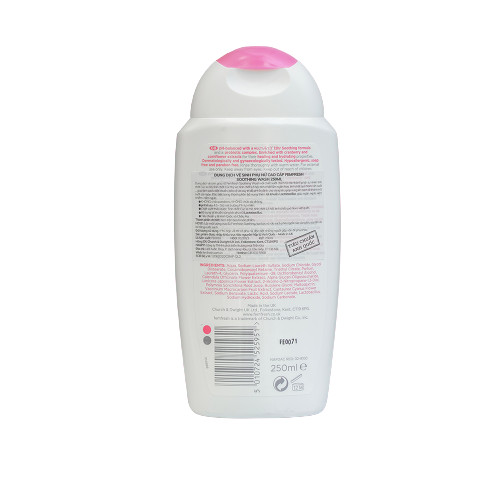 Dung dịch vệ sinh phụ nữ cao cấp Femfresh Soothing Wash 250ml, tăng cường cấp ẩm, sạch khuẩn và thơm mát