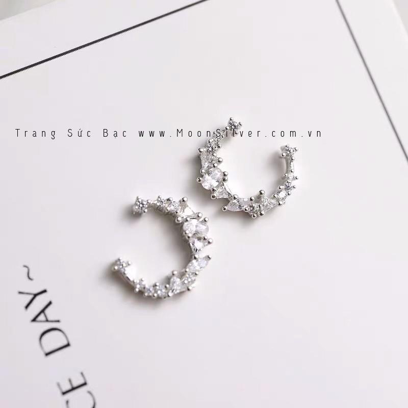 Khuyên tai bạc hình trăng khuyết