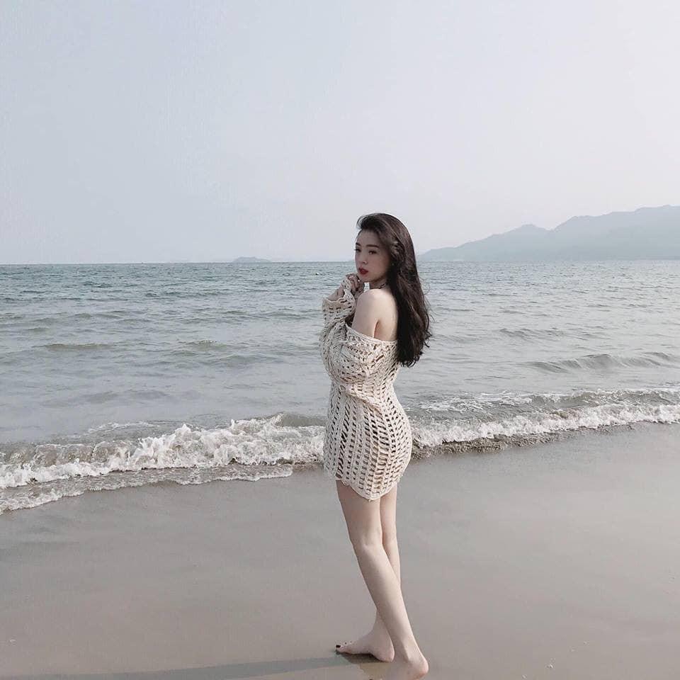 Áo lưới cổ V sexy