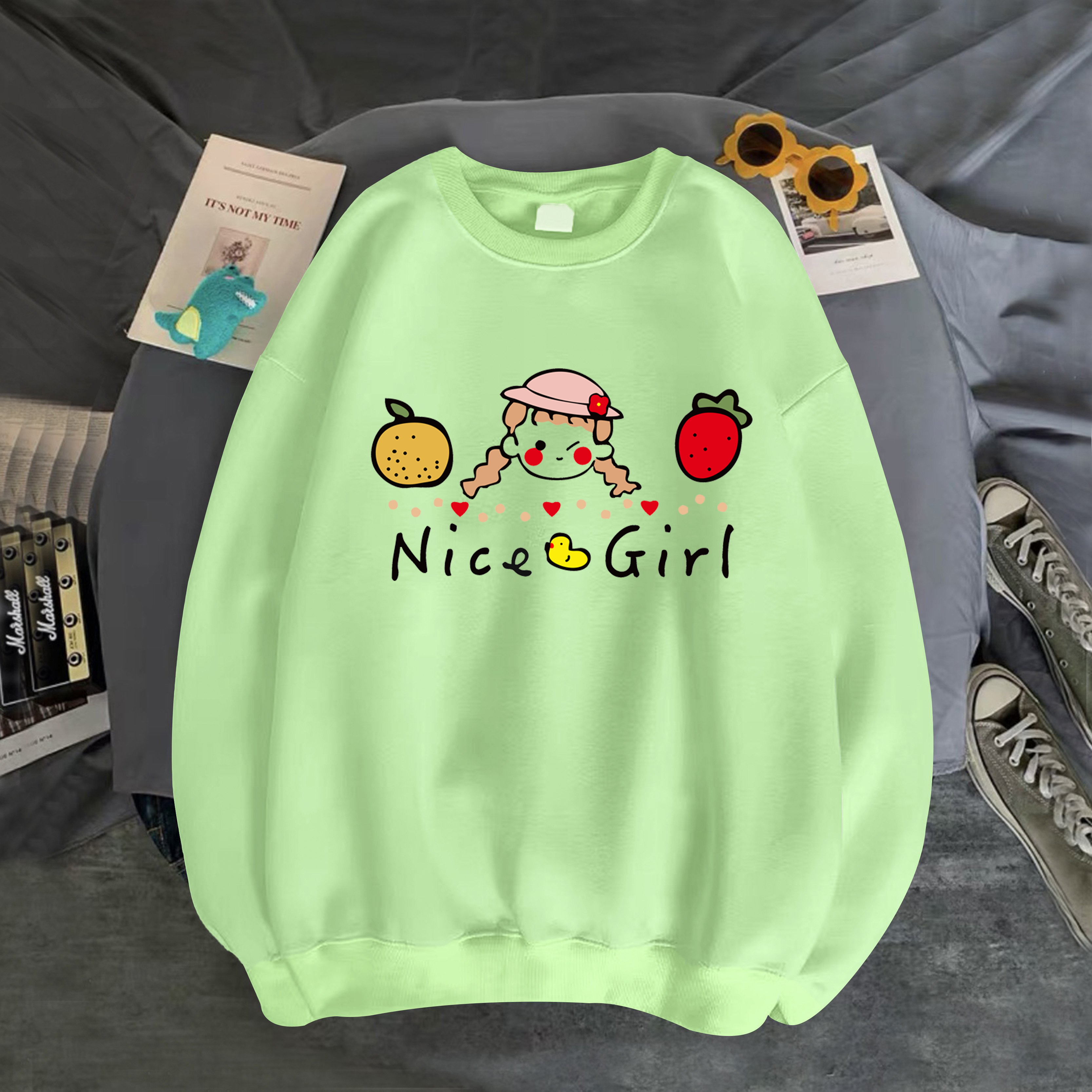 ÁO SWEATER NỮ IN CÔ GÁI DÂU