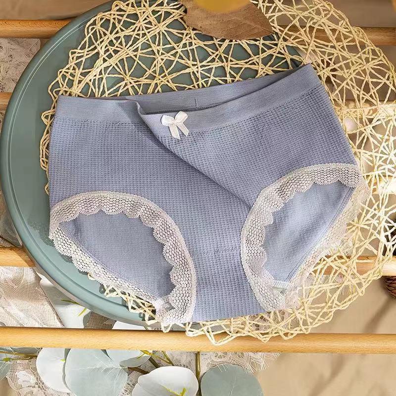 Set 10 quần lót nữ cotton viền ren kháng khuẩn nhiều màu QLN38