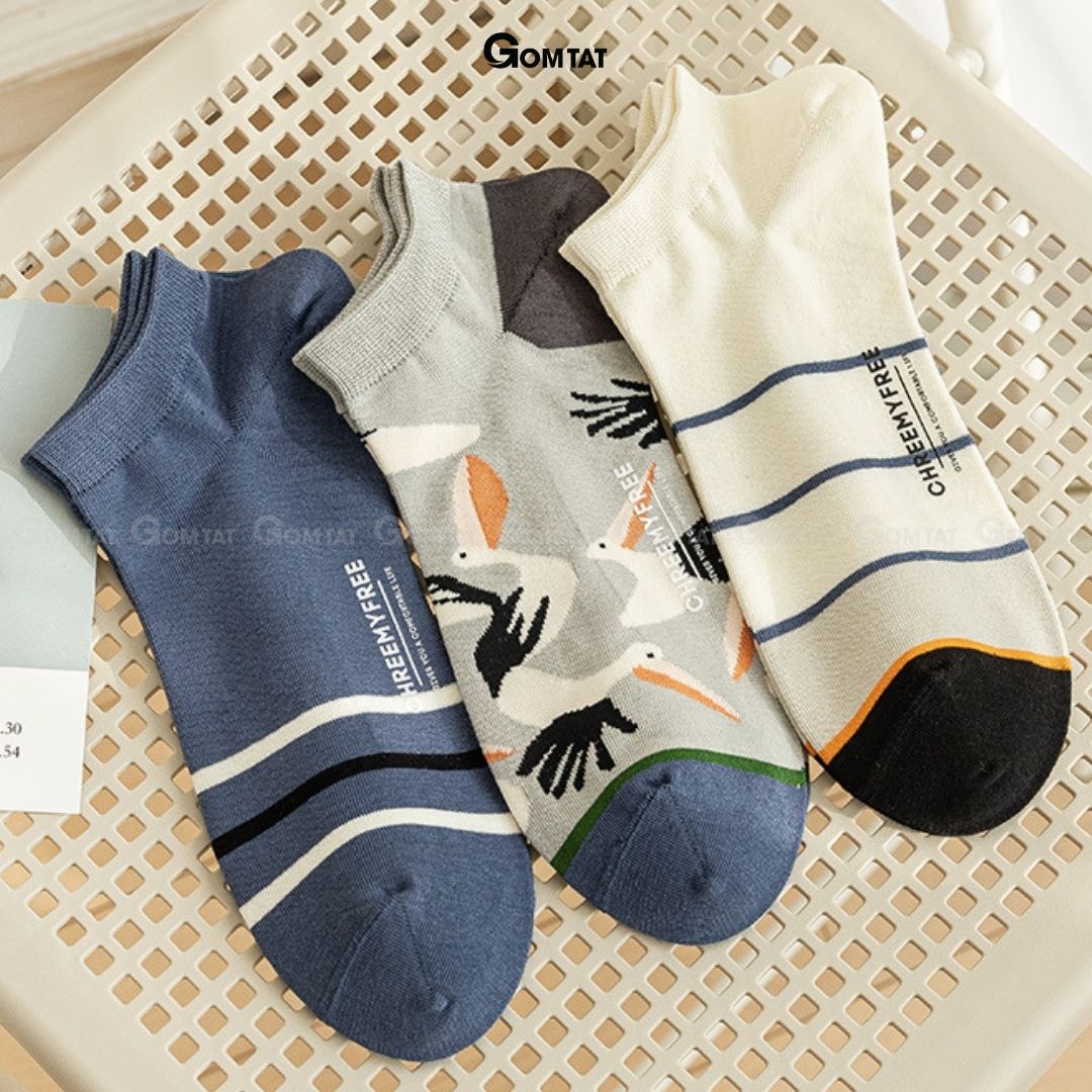 Set 3 đôi tất vớ nam cổ ngắn trẻ trung, chất liệu cotton cao cấp kháng khuẩn cực tốt khử mùi hôi chân-CHEMMY-PO-3030-CB3