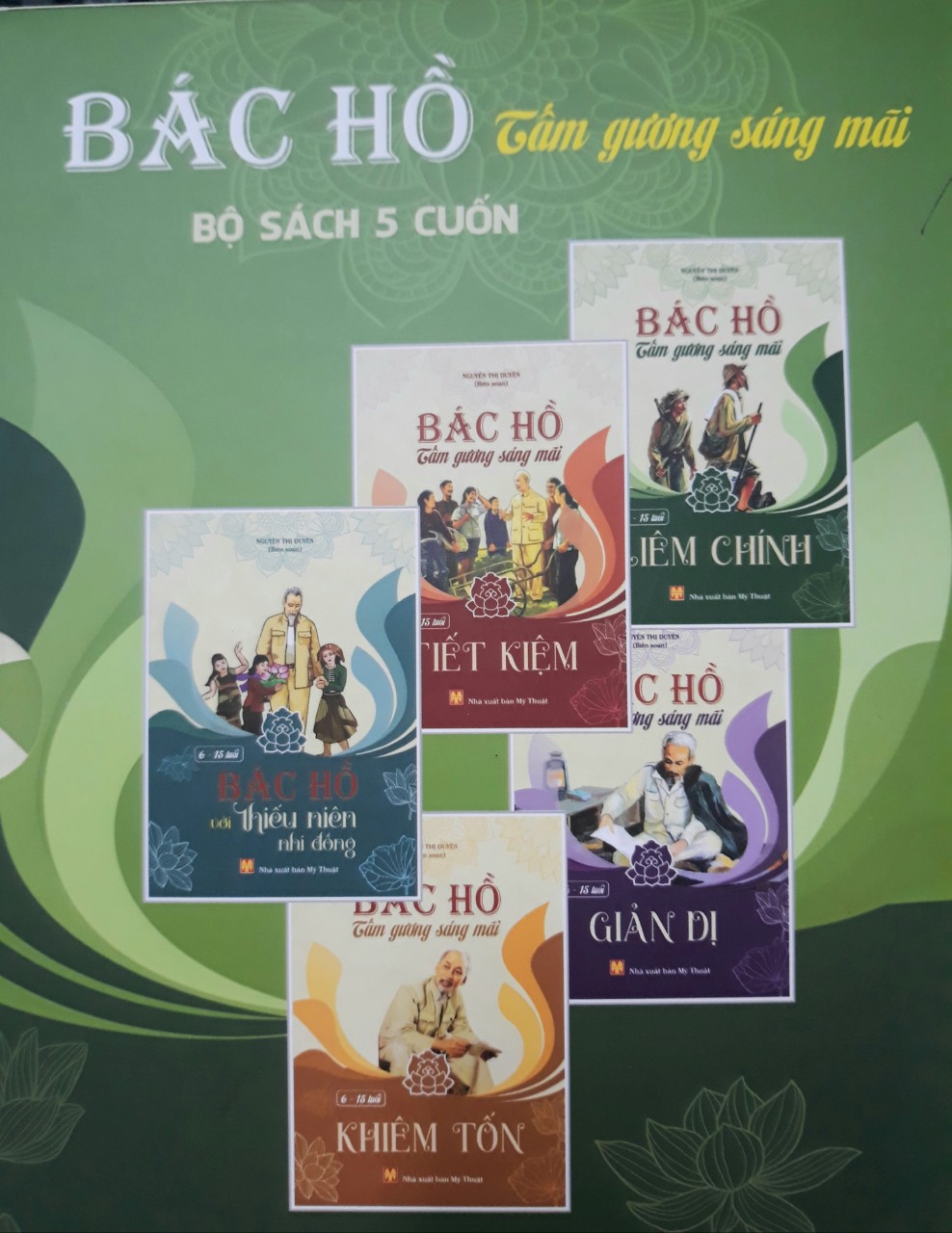 Hộp quà tri thức - Bác hồ tấm gương sáng mãi- Bộ 5 cuốn