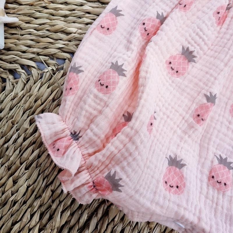 Body Hanbok Hoạ Tiết Quả Dứa Hồng Chất XÔ MUSLIN Mềm Mại Êm Dịu Cho Bé