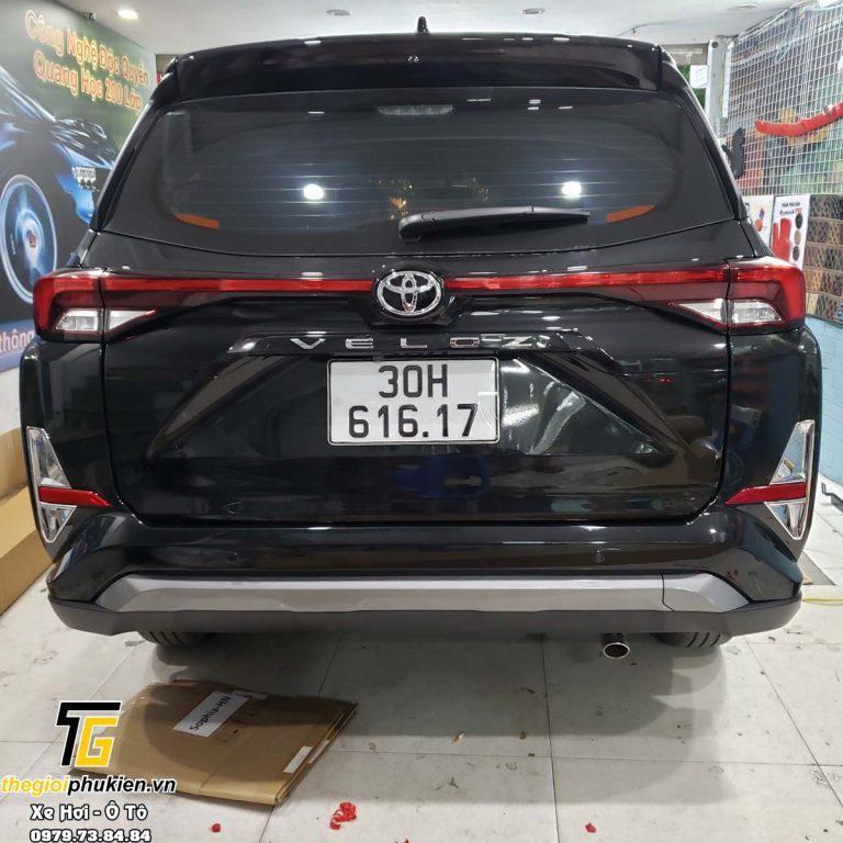 Bộ ốp trang trí đèn gầm Toyota Veloz mạ Crom