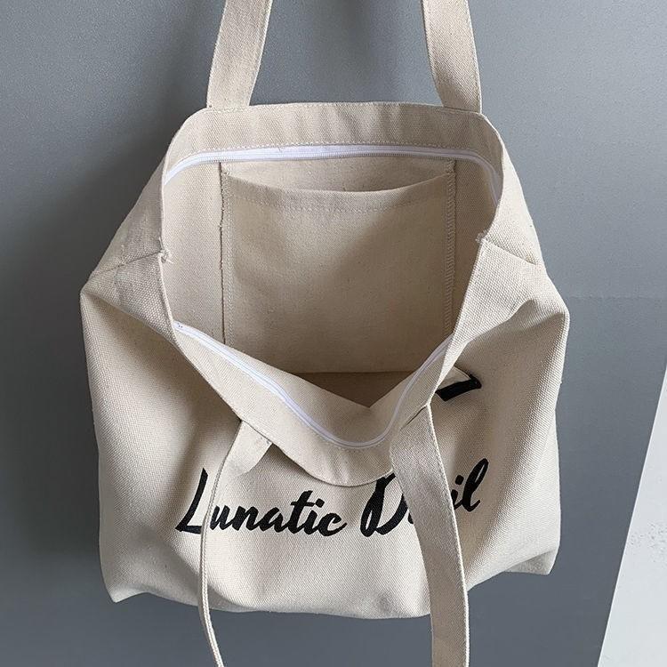 Túi tote túi vải canvas Lunatic Devil phong cách Hàn quốc, có khóa miệng ngăn phụ bên trong tiện dụng
