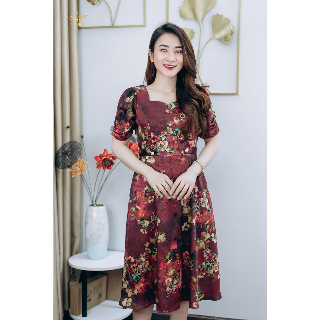 Đầm xòe thiết kế trung niên cao cấp sang trọng Cổ vuông tay ngắn màu Đỏ hoa TTV STORE TTV1242