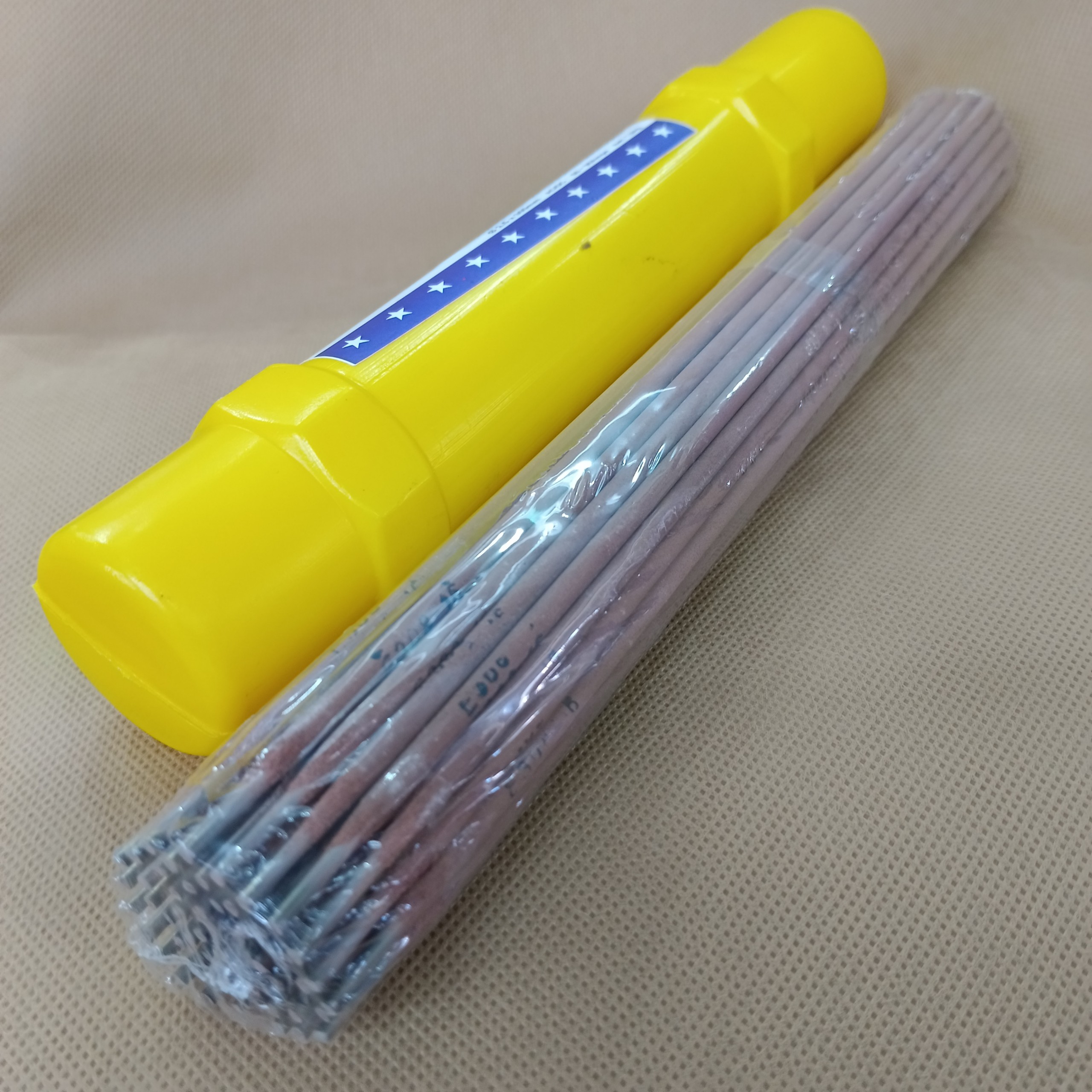 Hộp que hàn inox 2.5mm G-308