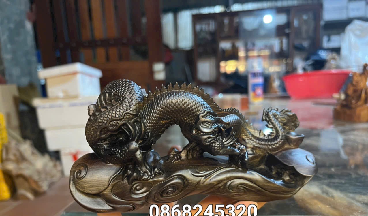 Tượng con rồng bằng gỗ mụn hoa kt 19×10×8cm