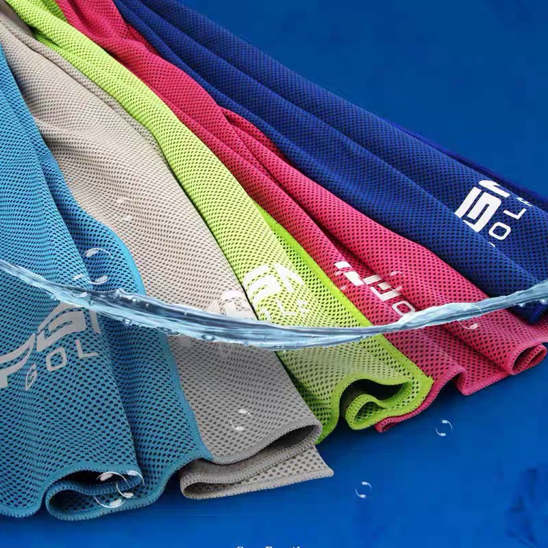 Khăn lạnh thể thao cao cấp chơi thể thao golf