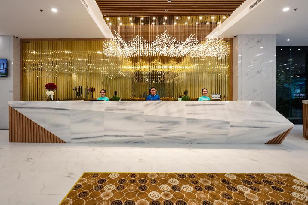 Combo 4N3D KS Virgo Hotel Nha Trang: VMB khứ hồi Hà Nội - Nha Trang + Phòng Tiêu Chuẩn + Ăn sáng