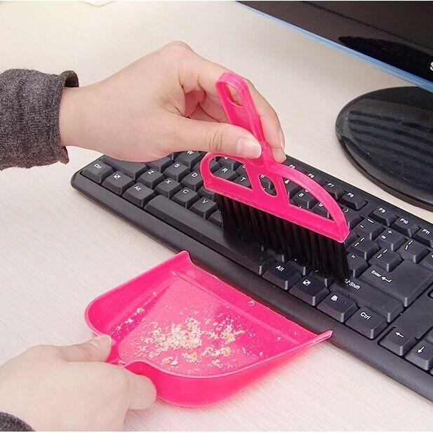 Bộ chổi quét bụi và ki hốt rác mini