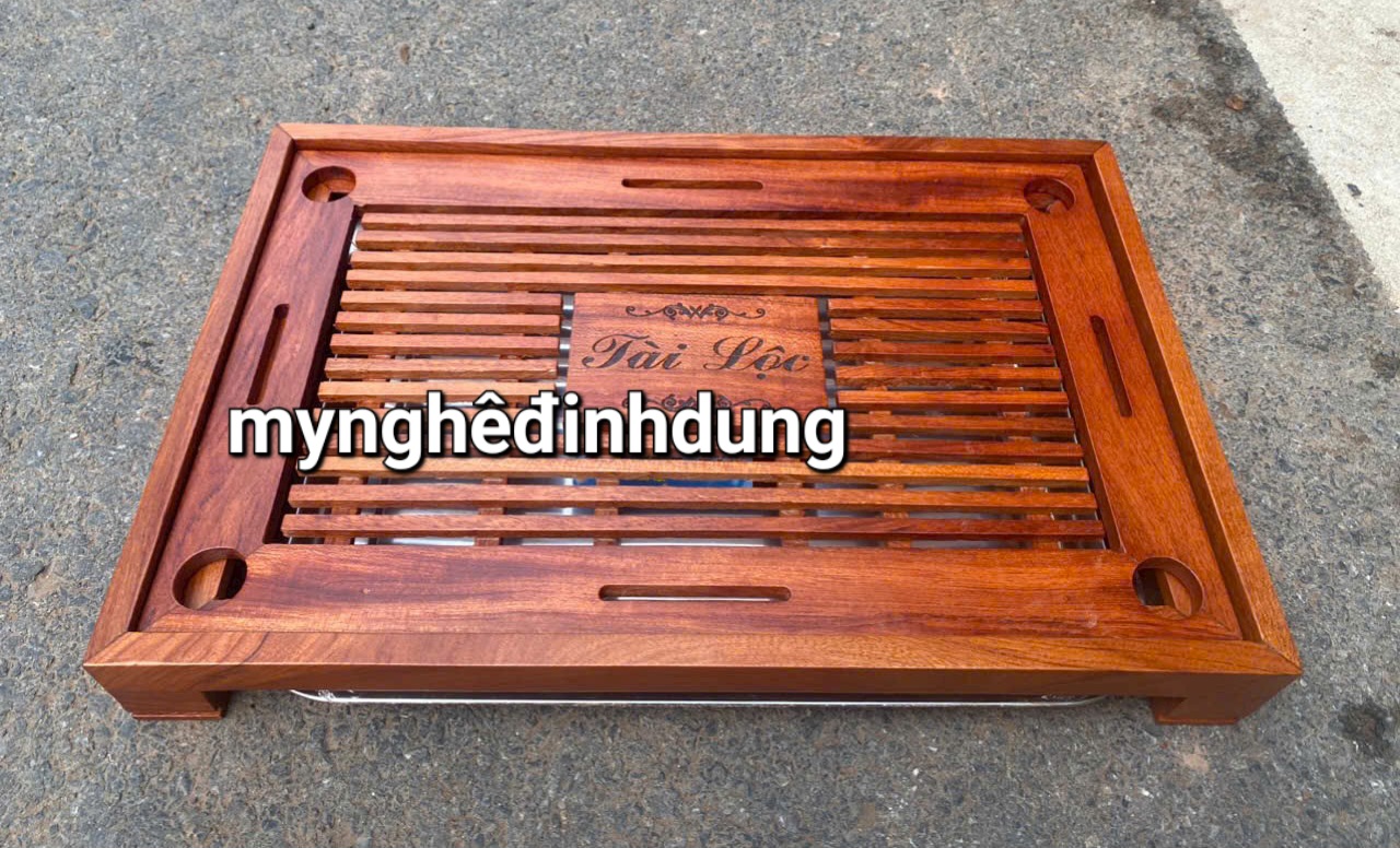 Khay trà mẫu mới bằng gỗ hương kt 42x28x6cm