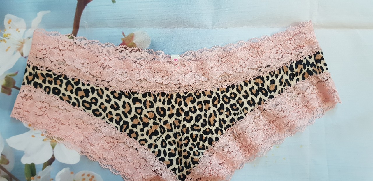 Quần lót lọt khe viền ren - Quần lót nữ sexy, gợi cảm và quyến rũ