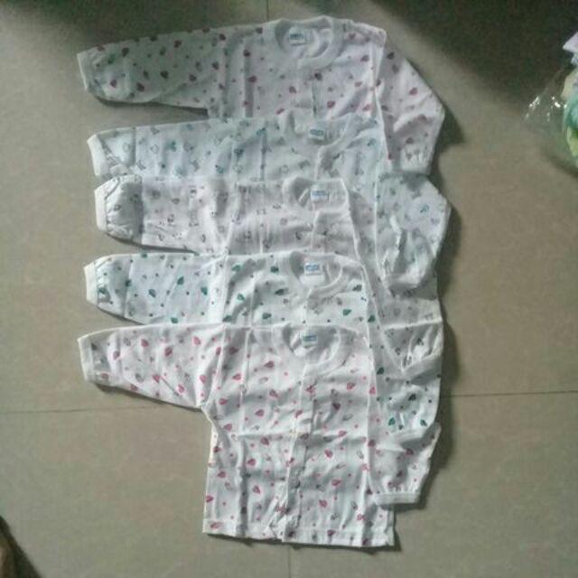 5 áo sơ sinh cho bé