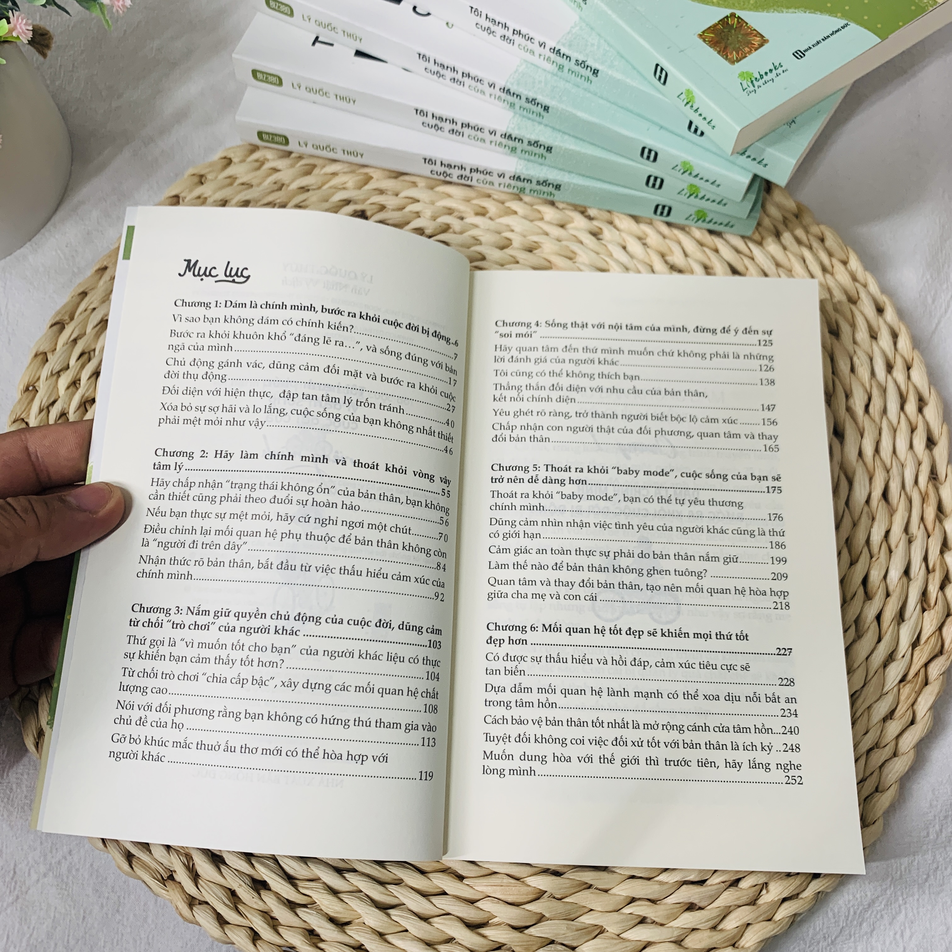 Tôi Hạnh Phúc Vì Dám Sống Cuộc Đời Của Riêng Mình