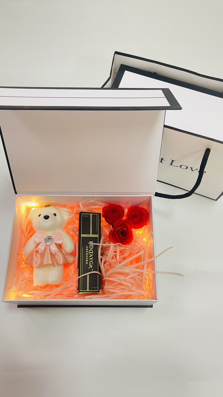 Combo hộp quà tặng người yêu, tặng bạn thân, valentine, quà tặng bạn gái lãng mạn kèm son và phụ kiện