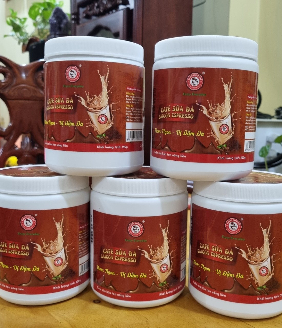 Cà phê sữa đá Saigon Espresso hòa tan, HỦ NHỰA 320g/hủ