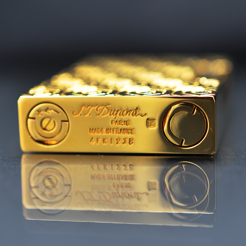 Vỏ Hột Quẹt Bật Lửa Upon D101V Họa Tiết Hoa Văn Vàng Sang Trọng - Dùng Gas Đá Cao Cấp