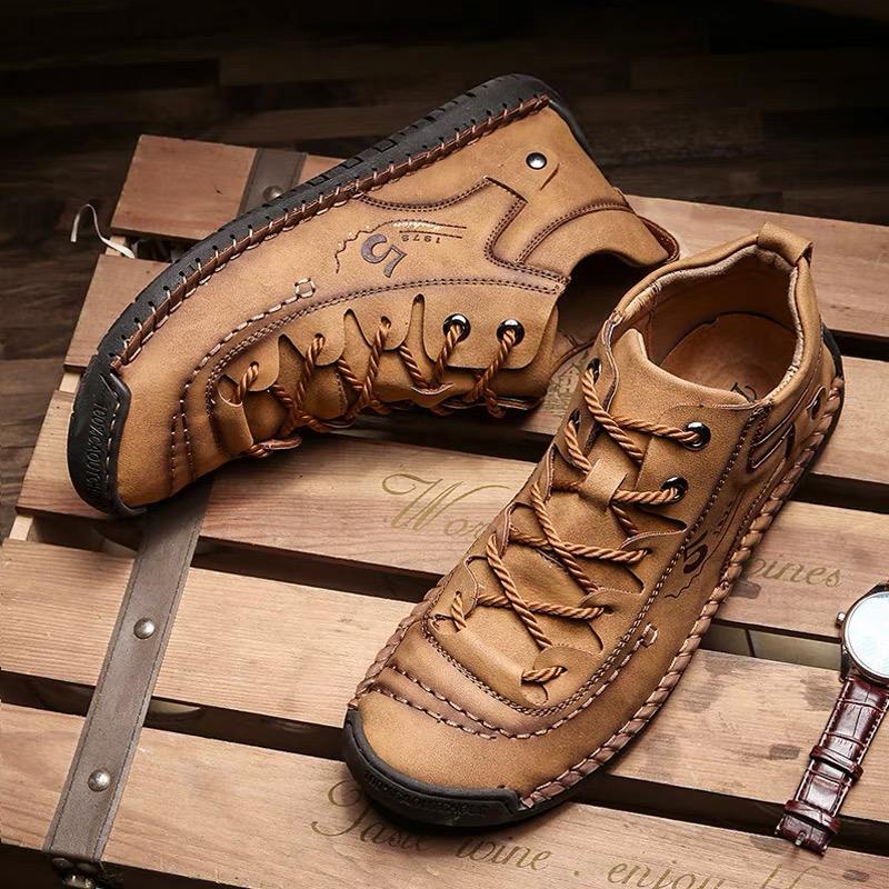 LCRTZKG giày da nam mới thoải mái ngoài trời chất lượng cao thời trang mềm mại Homme cổ điển mắt cá chân chống trơn giày đế bằng Moccasin xu hướng
