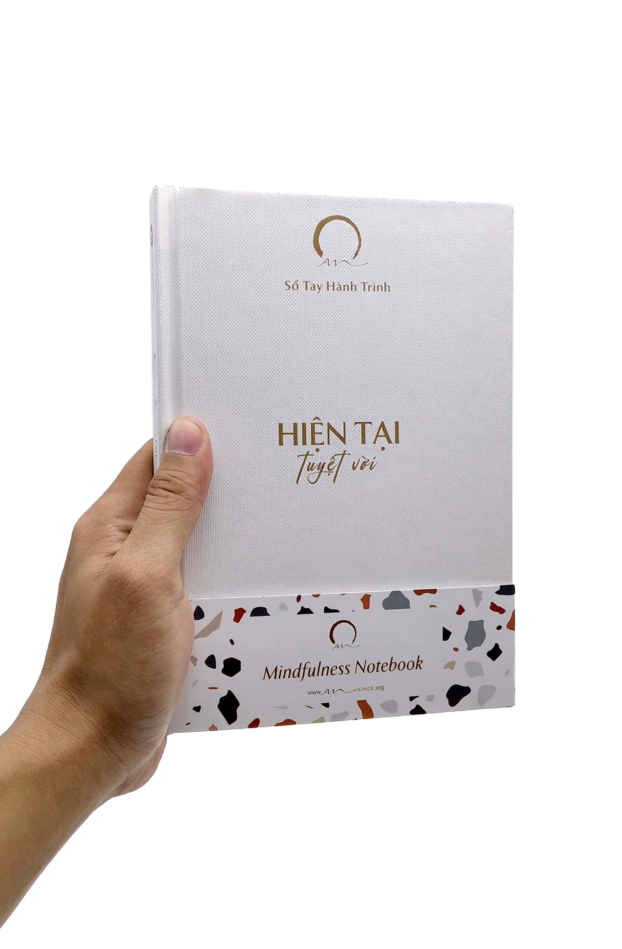 Sổ Tay Hành Trình - Hiện Tại Tuyệt Vời