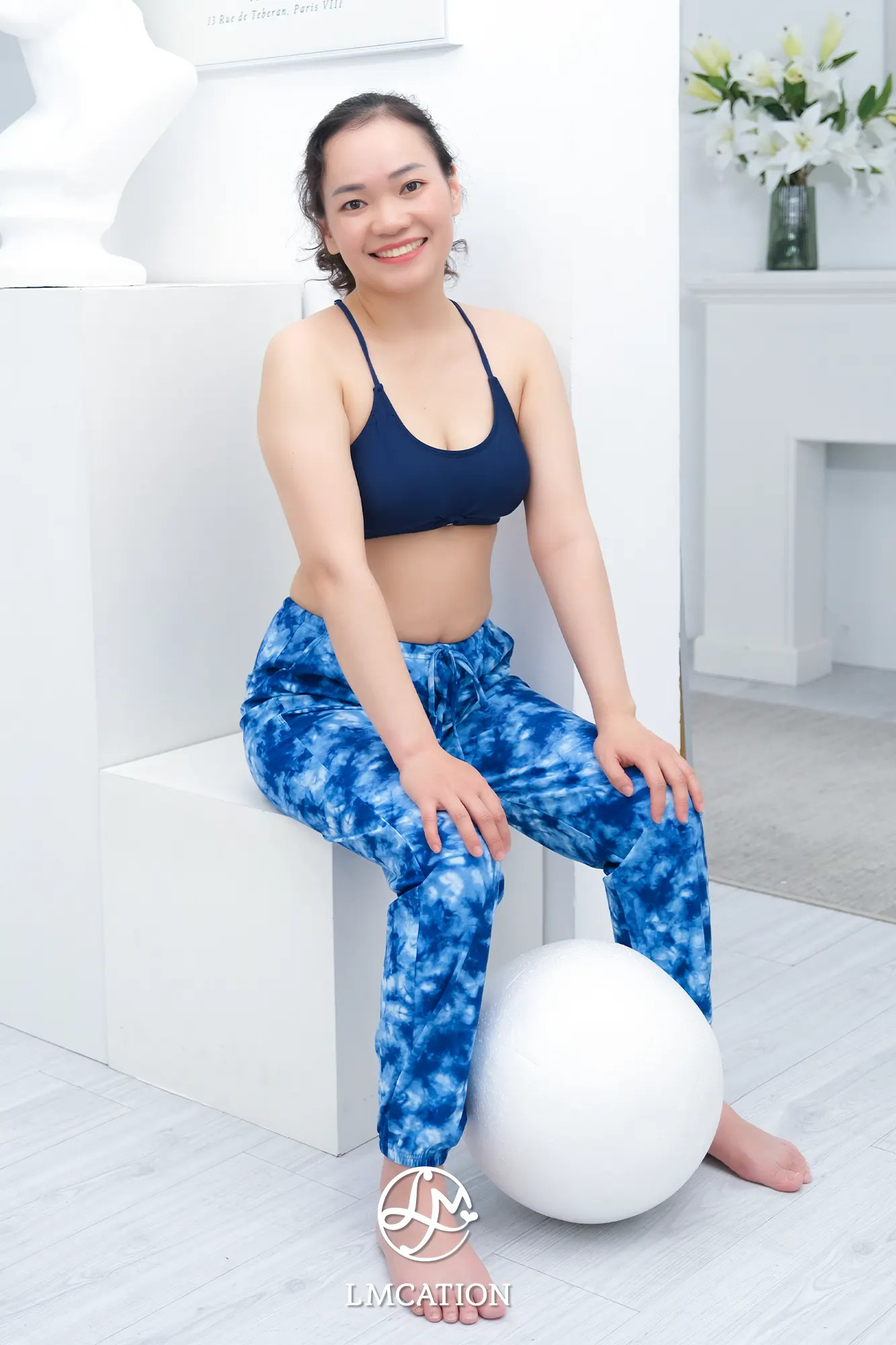 Bộ Đồ Thể Thao Nữ LMcation - Áo bikini Krista & Quần dài đa năng Dana - Màu xanh dương