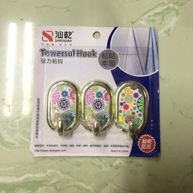 Set 3 vỉ dán tường chịu lực đến 1,5kg 8026