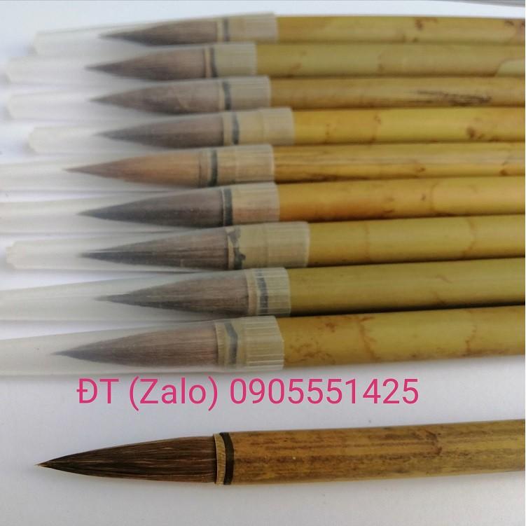 Bút lông viết thư pháp