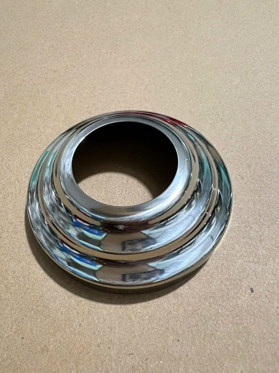 Chụp Đế Trụ Lan Can Cầu Thang Phi 19-25-38-51 Inox 304 KB-975