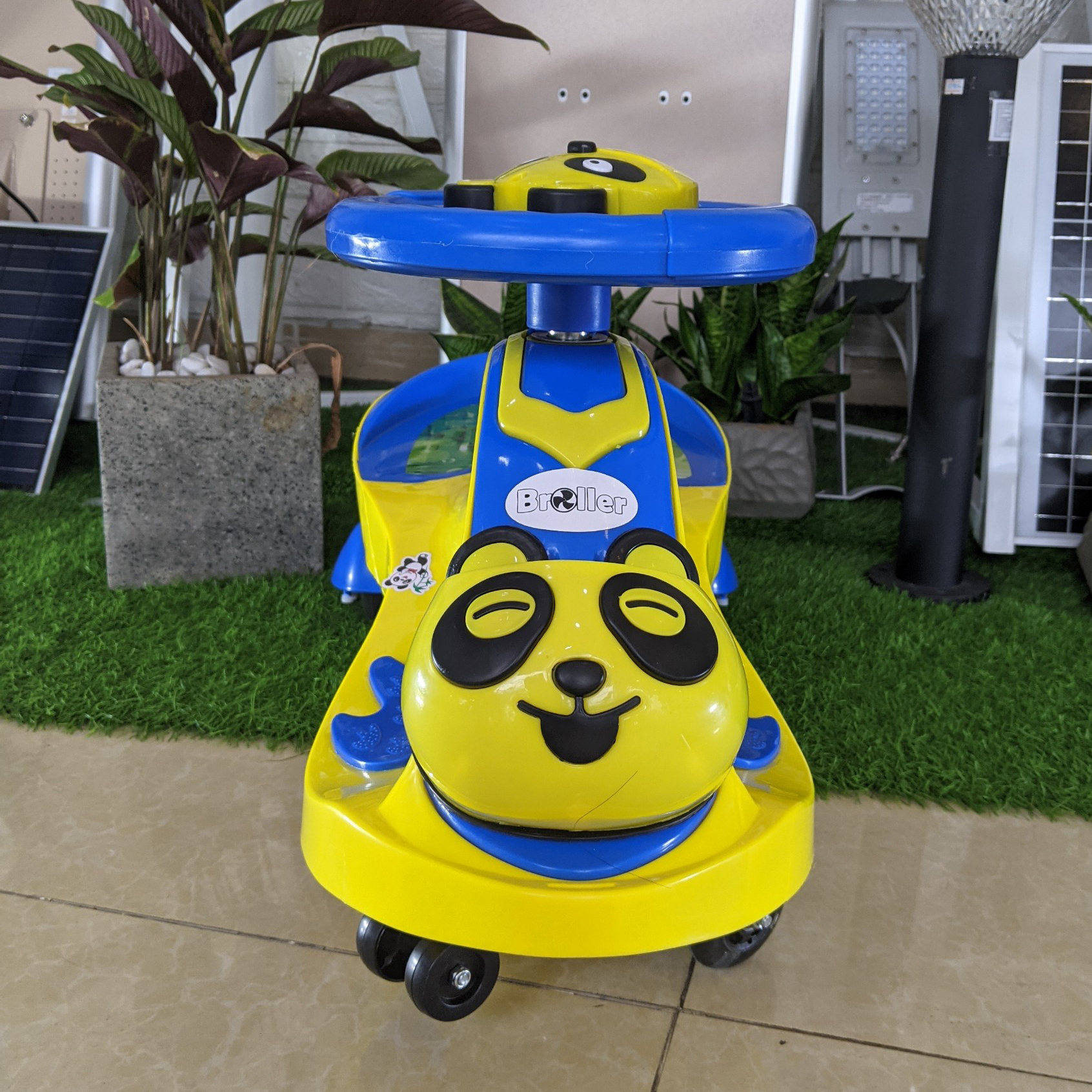 Xe lắc tay cho bé có nhạc BABY PLAZA HZL-288