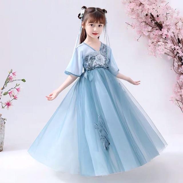 Quần áo cổ trang chụp ảnh cho bé gái