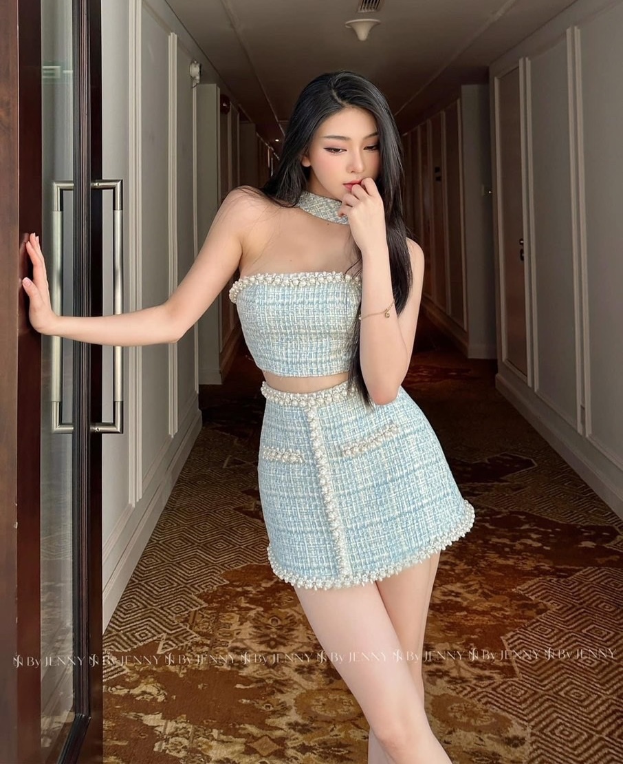 ĐẦM SET ÁO ỐNG CROPTOP ÔM BODY DÂY YẾM CHOKER + CHÂN VÁY NGẮN CHỮ A LƯNG CAO SUÔNG SỌC ĐI CHƠI ĐI TIỆC DẠO PHỐ ĐI BIỂN