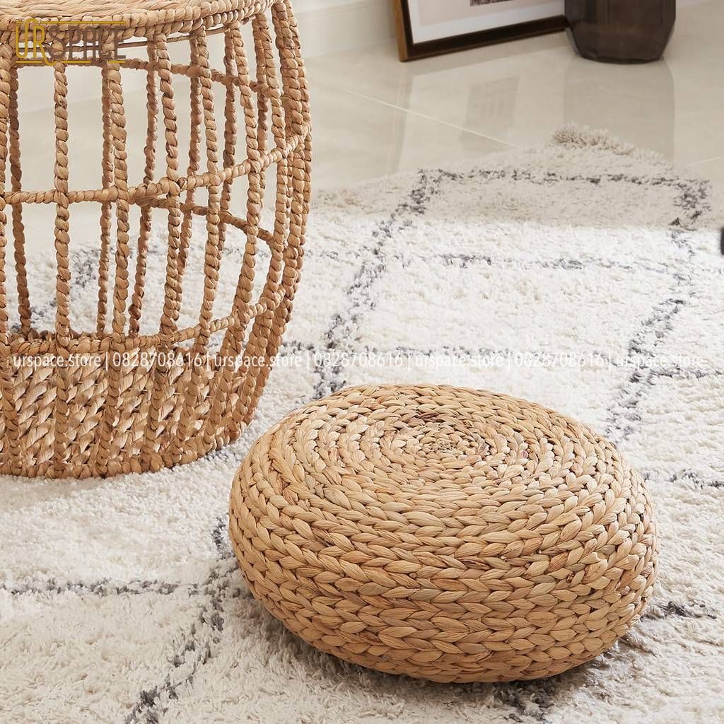 Ghế Đôn lục bình (bèo tây) đa năng UrSpace D40xH16/ Hyacinth Stool Natural Color For Your Living Room D40xH16