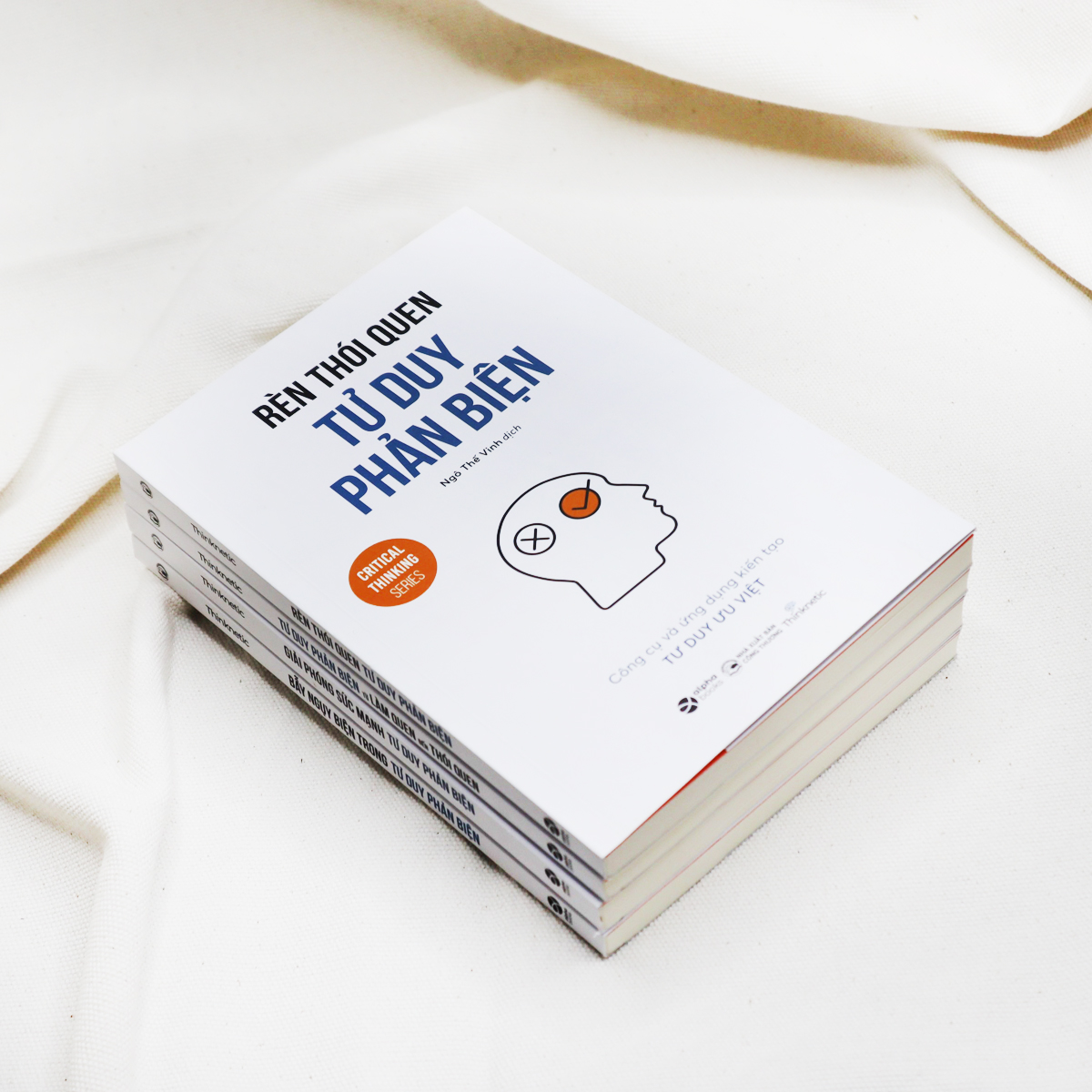 Sách - Rèn Thói Quen Tư Duy Phản Biện