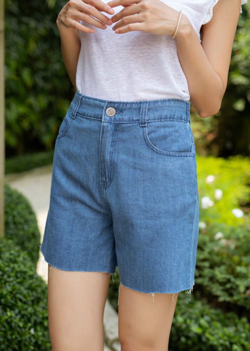 Quần Short Jean Nữ Màu Xanh Tua Lai From Đẹp Dễ Thương _ Mã QSJNTH004