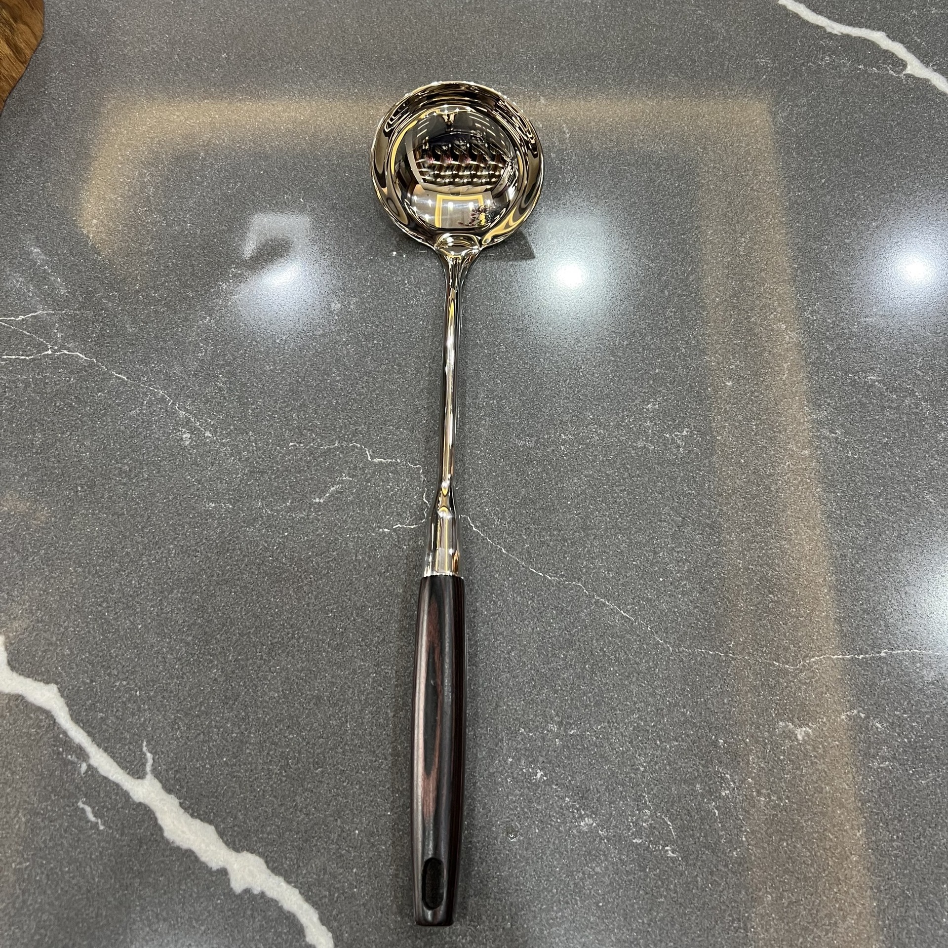 Bộ dụng cụ nhà bếp inox 316, inox 304 và giá đặt inox 304 DandiHome cao cấp, sang trọng