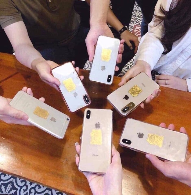 Miếng Dán Ốp Lưng Điện Thoại Mèo Vàng May Mắn