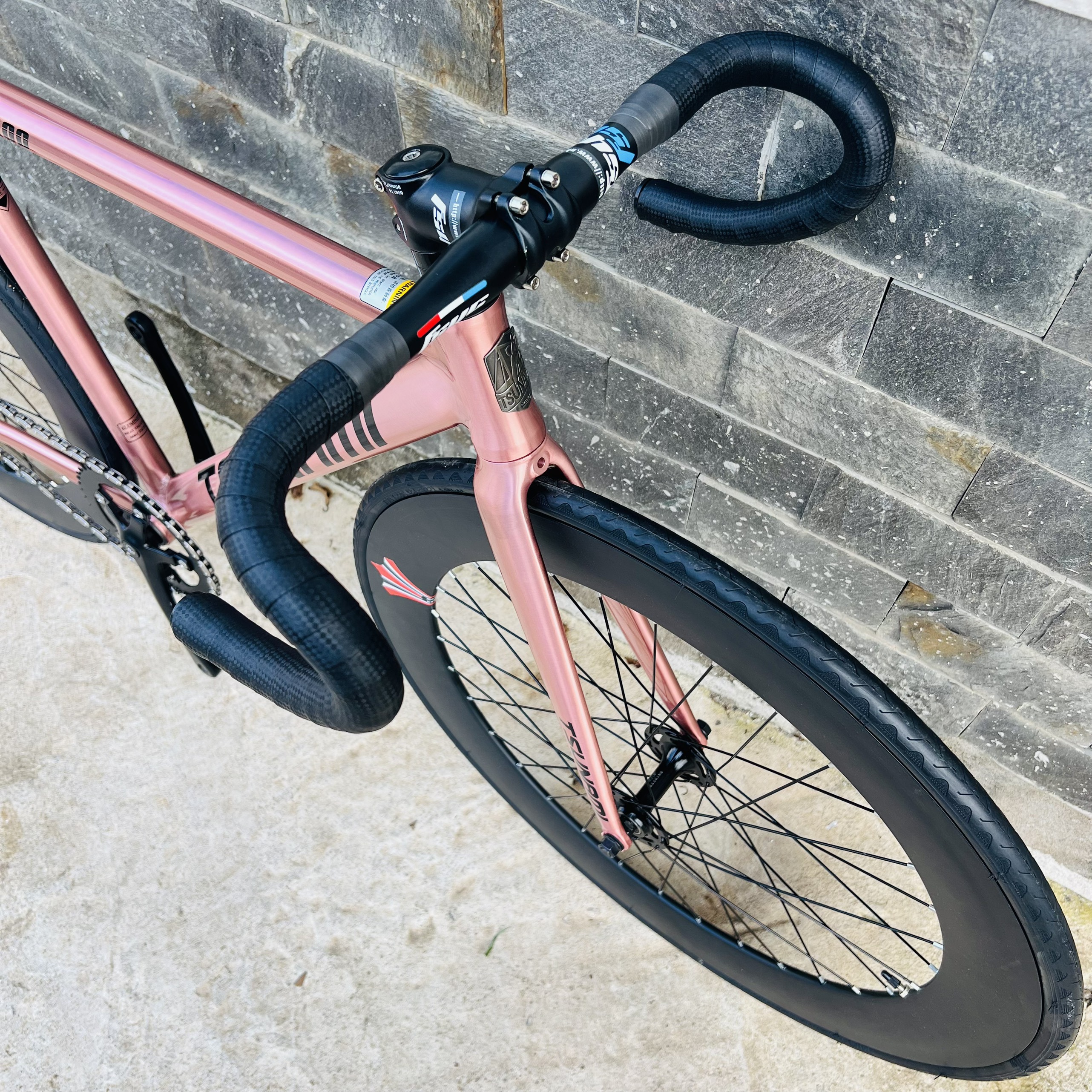 Fixed gear TSUNAMI SNM100 bánh trước sau 7cm - Màu Rose gold