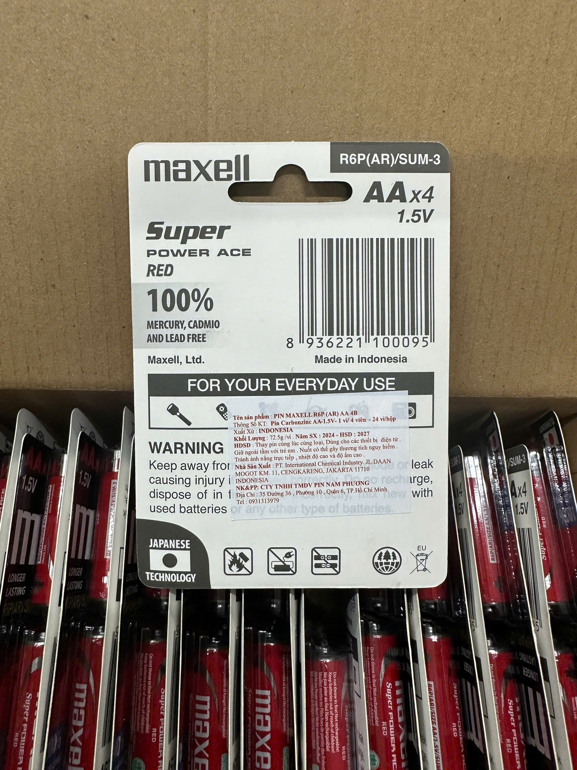 Pin tiểu AA/ 2A Maxell hàng siêu thị - Vỉ 4 viên, hộp 96 viên - Hàng chính hãng