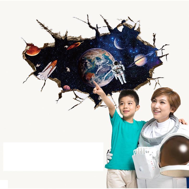 Decal trang trí dán tường - VẾT NỨT VŨ TRỤ CÙNG PHI HÀNH GIA MẪU MỚI