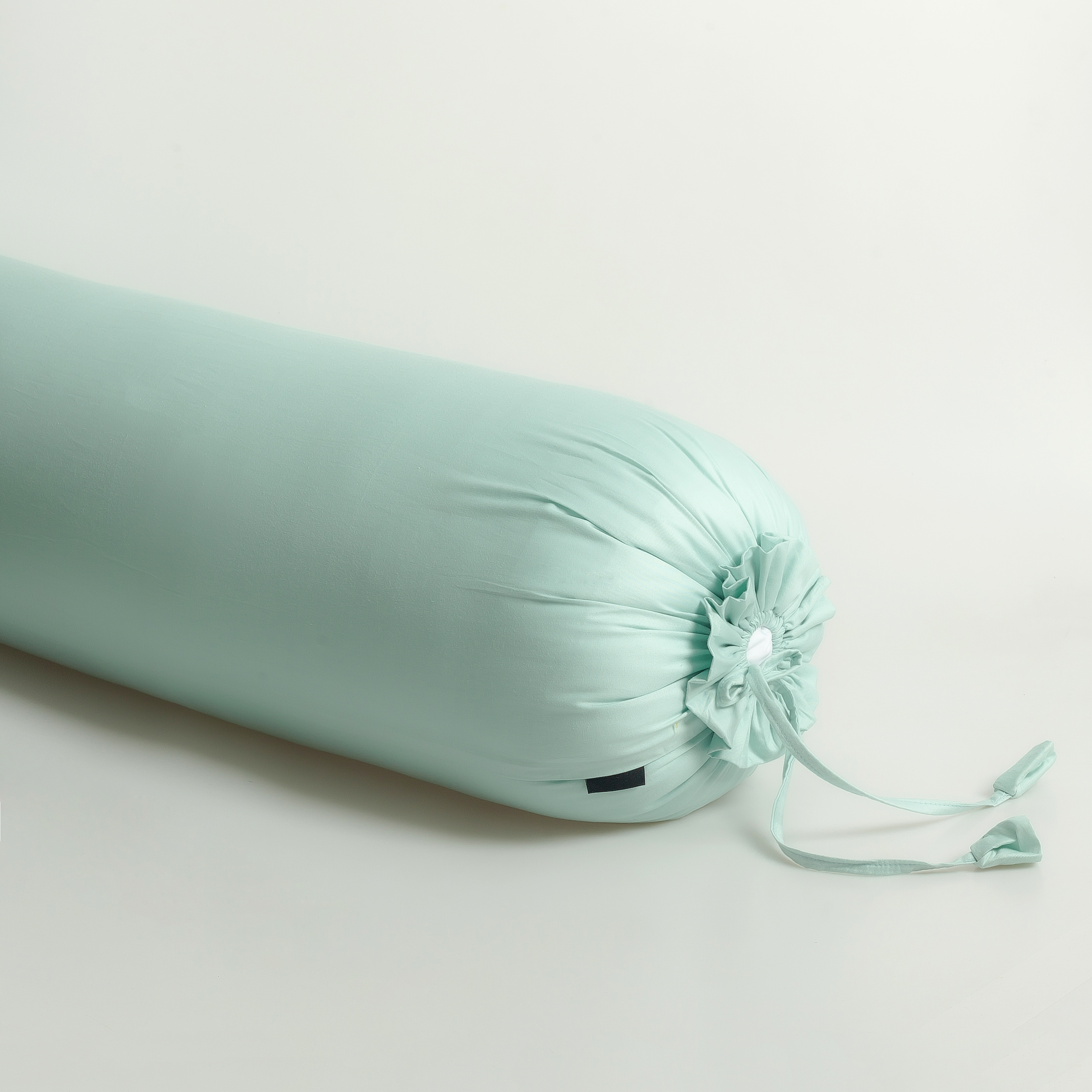 [Nhiều màu] Vỏ Gối Ôm Gòn Bedding Cotton 100% Hàn Quốc Màu Trơn 35x100 / 37x105 cm