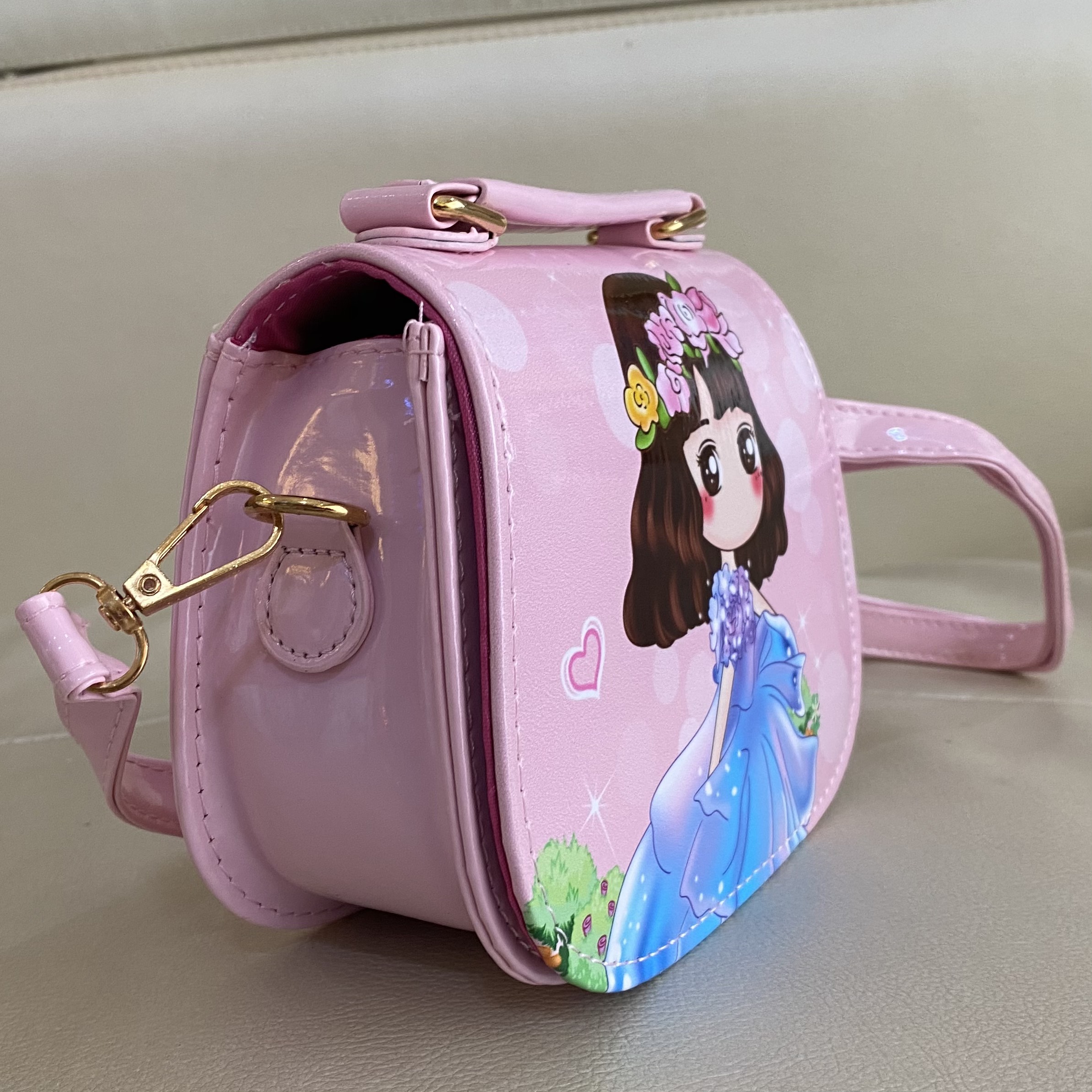 Túi Đeo Chéo Hình Công Chúa Siêu Dễ Thương Cho Bé Gái - Da PU - Kích thước 12cm x 10cm x 7cm