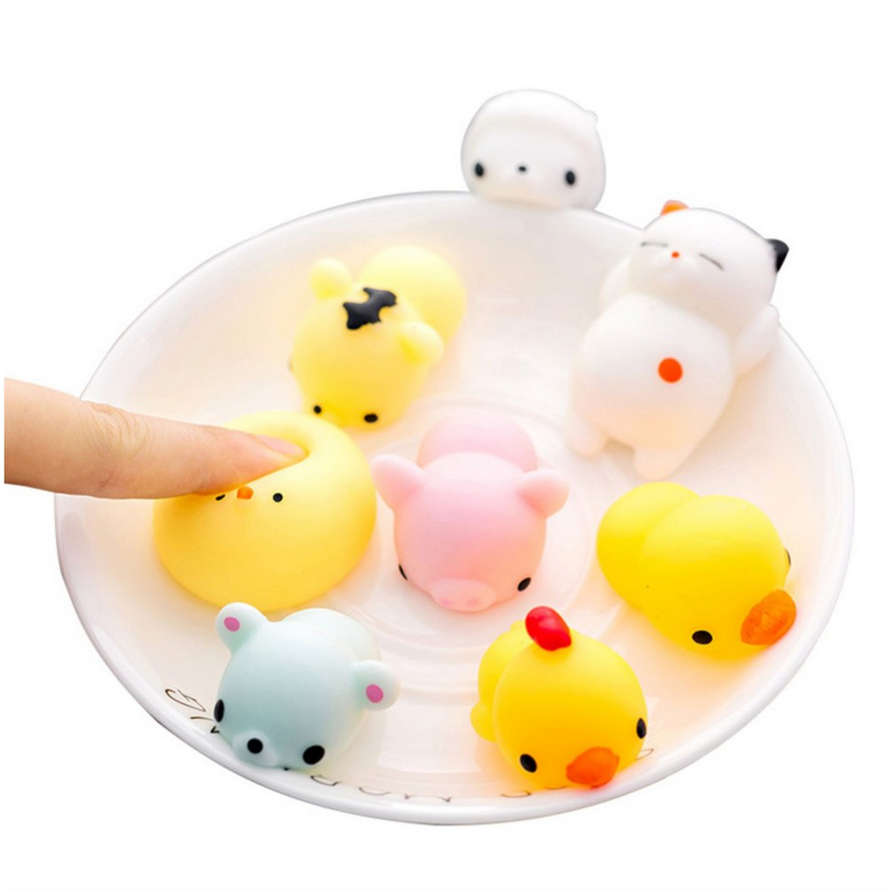 Mô hình thú nhún độc đáo cho bé - Chất liệu mềm dẻo an toàn, kích thước 4.5cm - Giao màu ngẫu nhiên