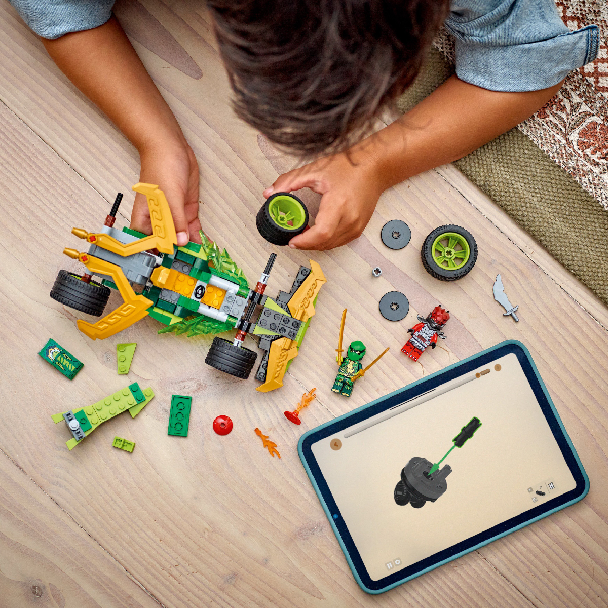 Đồ Chơi Lắp Ráp Xe Đua Của Lloyd LEGO NINJAGO 71828 (181 Chi Tiết)
