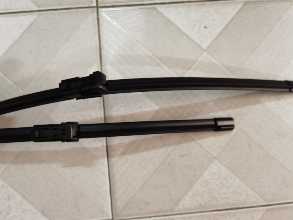 Chổi gạt mưa MG 5 2020- Bản Thái, Bản Trung