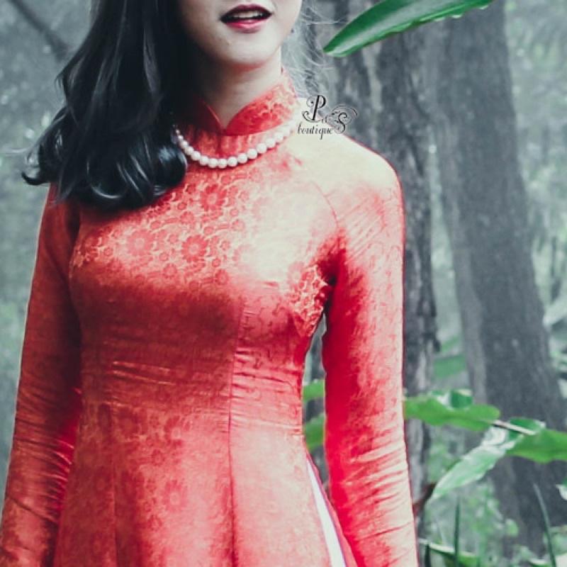 Vòng cổ hạt chuỗi mặc áo dài