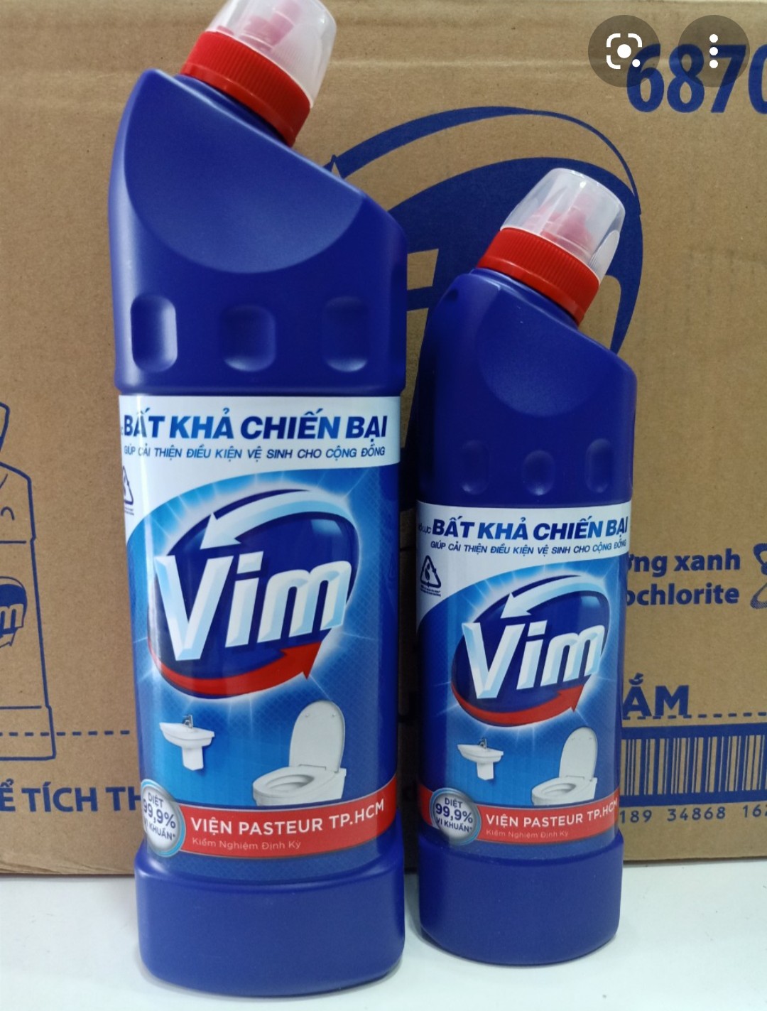 1 Thùng Nước Tẩy Bồn Cầu VIM Xanh Biển Diệt Khuẩn 99,9%